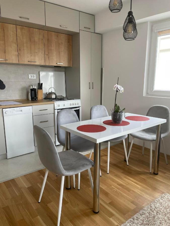 Luna Apartment By Sienna Skopje Extérieur photo